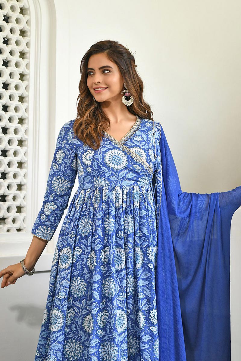 Aamna Sharif Blue Pleasant Cotton Printed Palazzo Suit