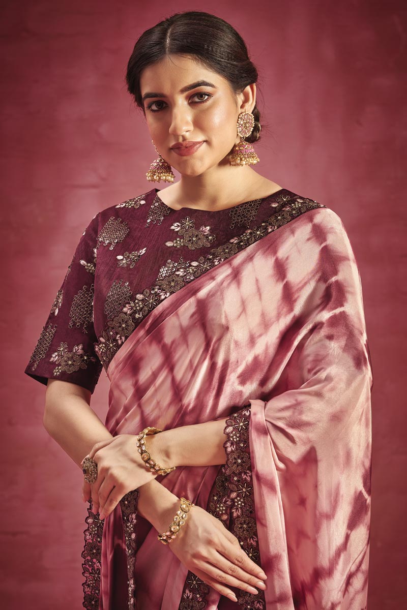 Excellent Georgette Fabric Purple Color Saree With Border Work