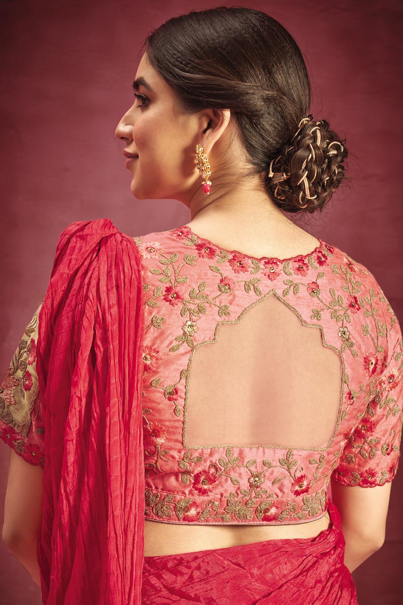 Embroidered Work On Crepe Fabric Bewitching Saree In Pink Color