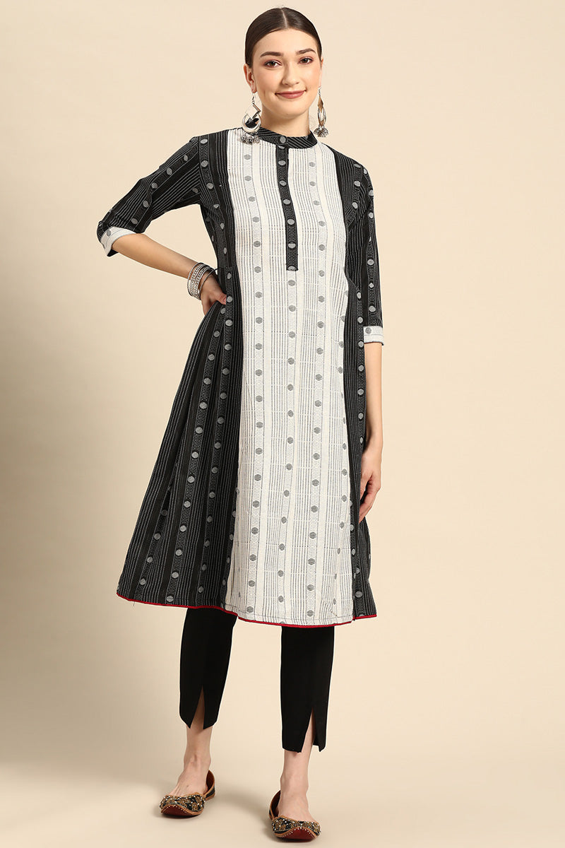 Riveting Casual Look Cotton Fabric Kurti In White Color